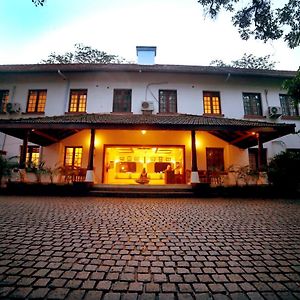 Old Lighthouse Bristow Hotel , Fort Kochi